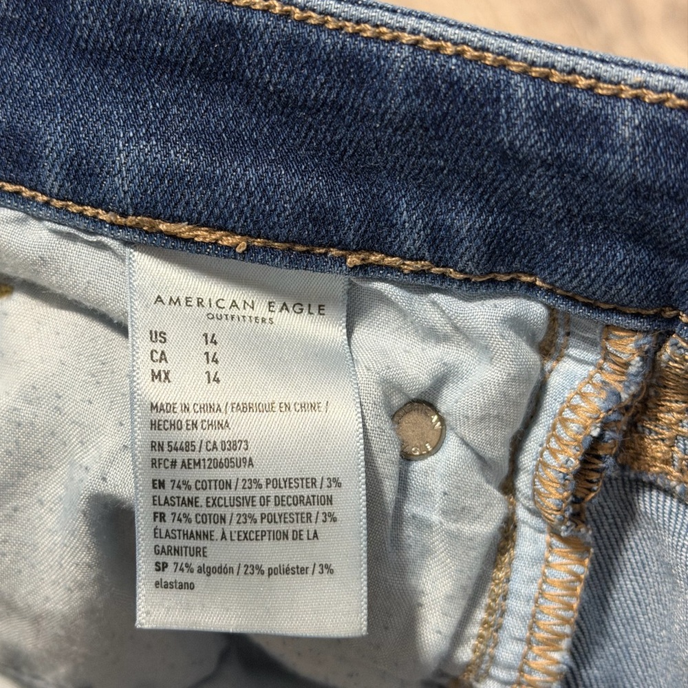 American Eagle Outfitters Dark Blue Ripped Jean Shorts - Picture 5 of 6